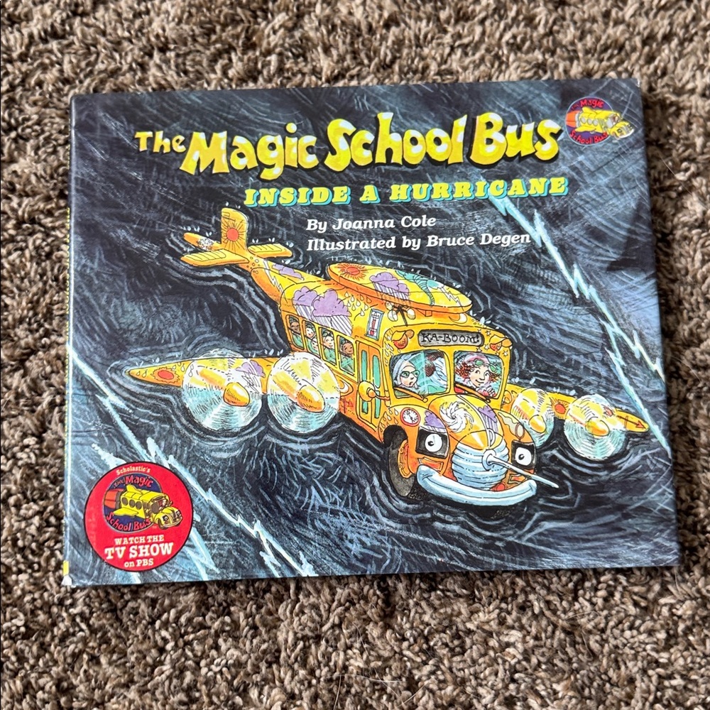The Magic School Bus 1995 Hardcover Inside A Hurricane Book Vintage